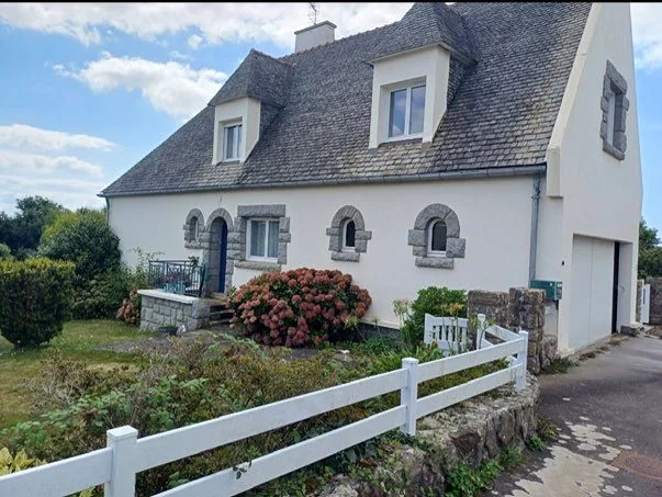 Maison bretonne après rénovation de façade